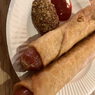 食事（リングサイドマーケットプレイス／ドイツ料理）